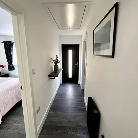 The Hideaway With Own Private Sunny Garden Apartment Bournemouth Exterior photo